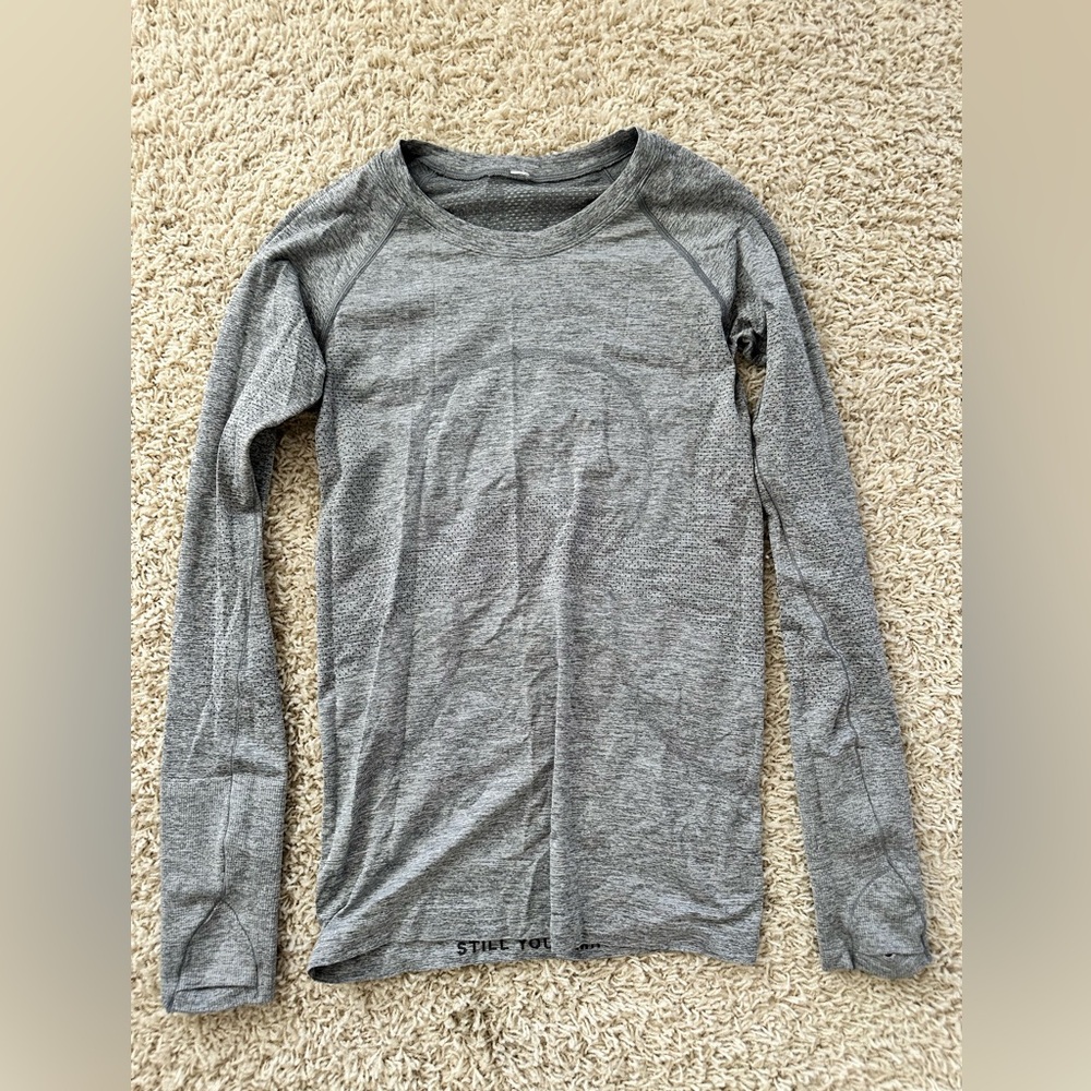 lululemon athletica Gray Long Sleeve Top